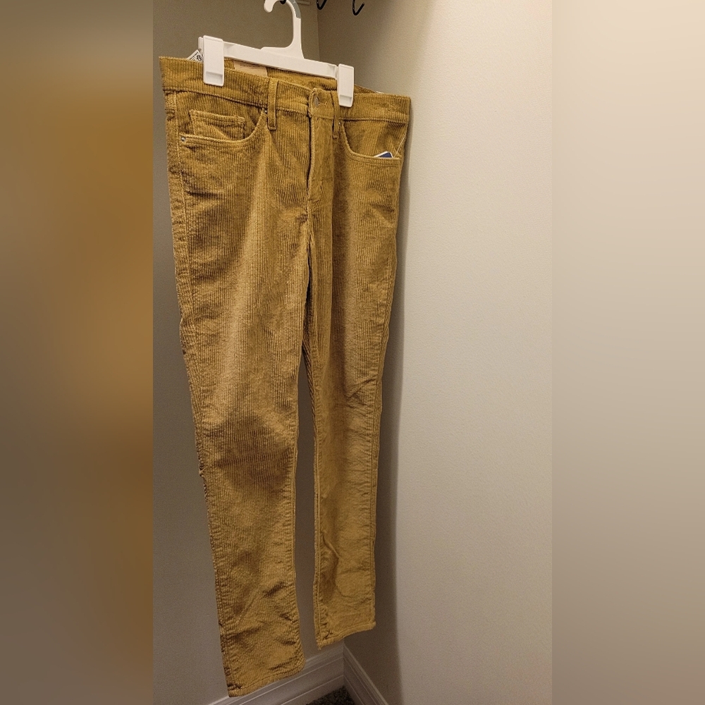 Men's Tan Pants